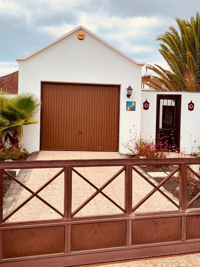 Lovely Villa Nico Playa Blanca, Hot Tub, Communal Pool 외부 사진