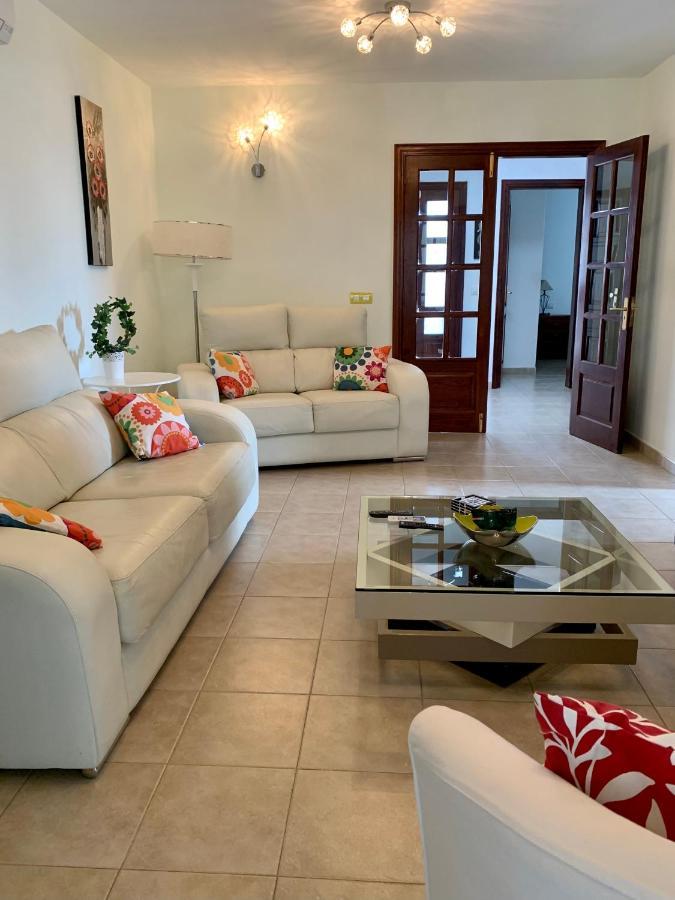 Lovely Villa Nico Playa Blanca, Hot Tub, Communal Pool 외부 사진