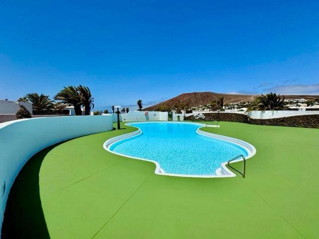 Lovely Villa Nico Playa Blanca, Hot Tub, Communal Pool 외부 사진